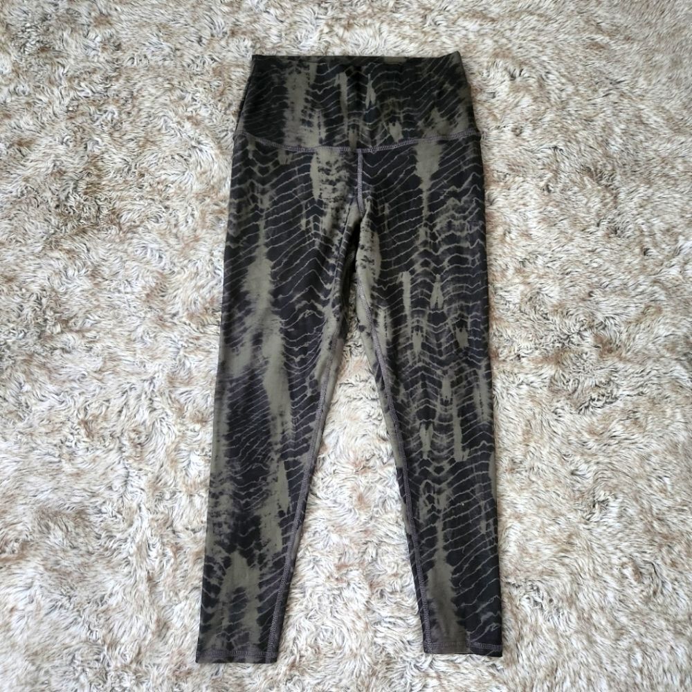 Evolution and Creation The Brianna Legging Green Tie Dye Full-length Size Medium